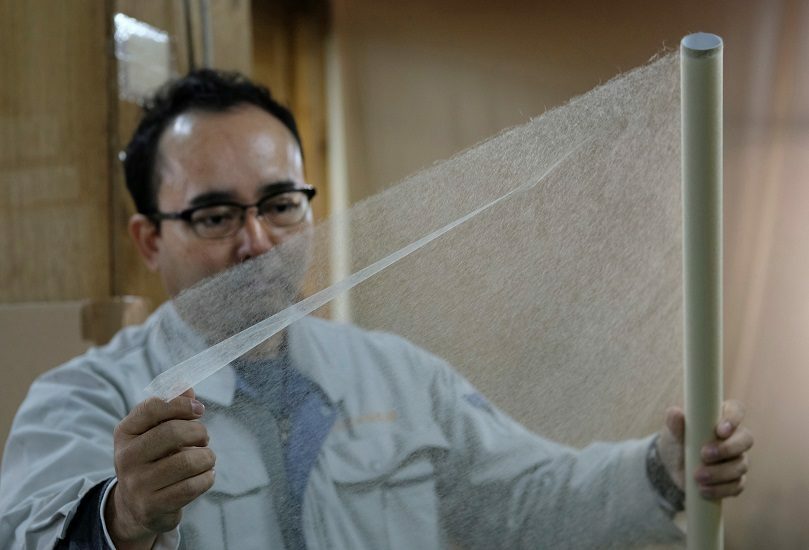 กระดาษวาชิ บางเฉียบเหมือนปีกแมลงเม่า คนญี่ปุ่นใช้รักษาของโบราณอายุ 800 ปี