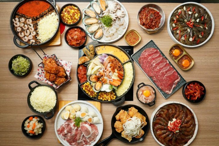 “ฟู้ดแพชชั่น” ส่งแบรนด์ “เรดซัน” ประกาศเปิดเกม ขึ้นแท่นผู้นำธุรกิจร้านอาหารเกาหลีในไทย พร้อมเปิดตัวที่สุดบุฟเฟ่ต์สายเกาหลี “RED SUN BUFFET FAN MEET”